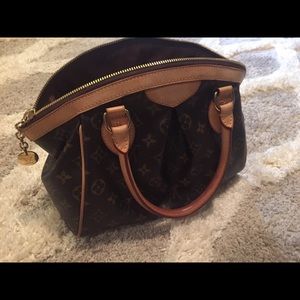 Louis Vuitton Tivoli pm